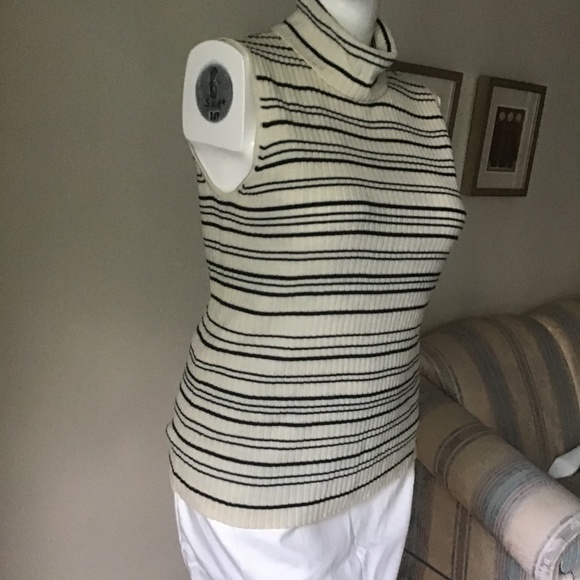 JNY % Merino wool sleeveless sweater - Picture 2 of 11